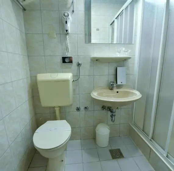 Quarto standart com varanda, Alkar