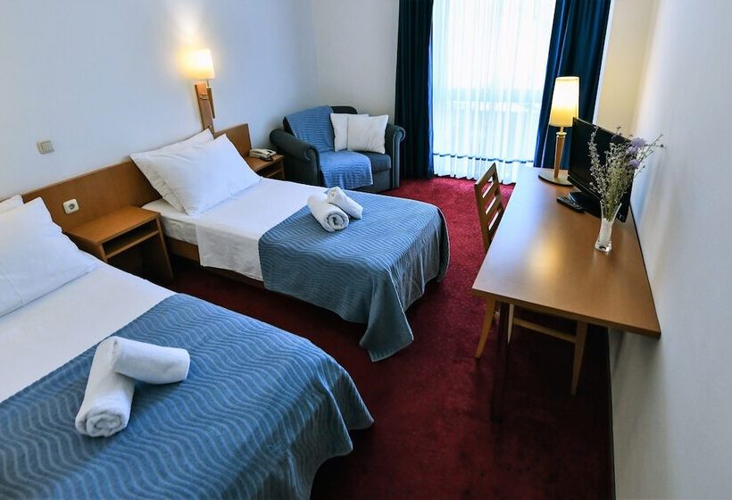 غرفة كومفورت, Alkar