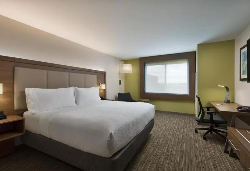 身障者適用スイートルーム, Holiday Inn Express & Suites   Portland Airport   Cascade Stn, An Ihg