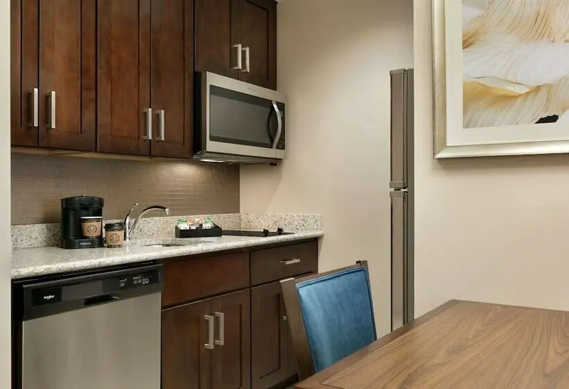 スイート, Homewood Suites By Hilton Hartford Manchester