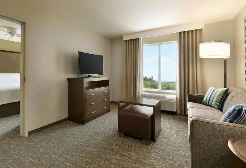 スイート, Homewood Suites By Hilton Hartford Manchester