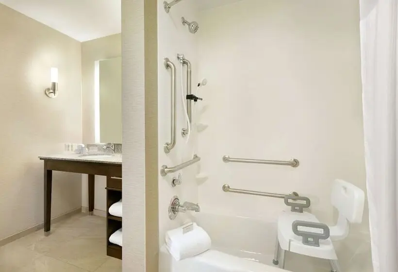 身障者適用スイートルーム, Homewood Suites By Hilton Hartford Manchester