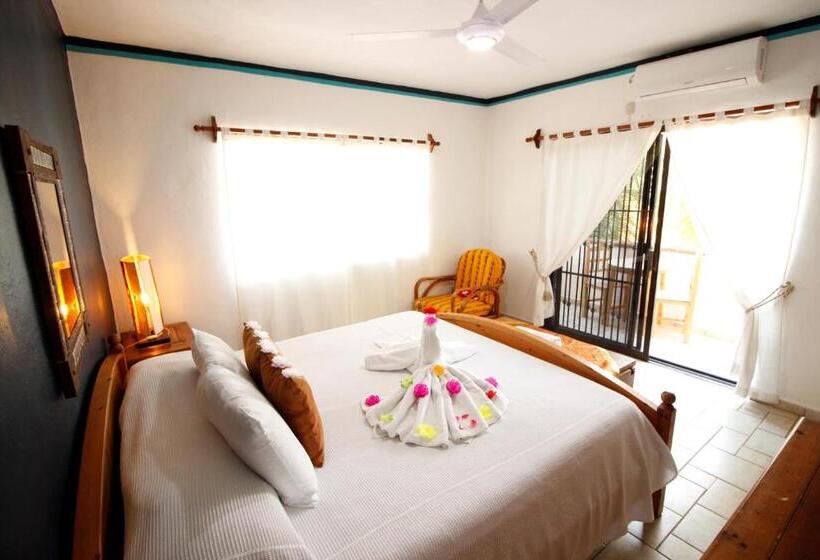 اتاق لوکس با تخت بزرگ, Maya Vacanze Playa Alegria
