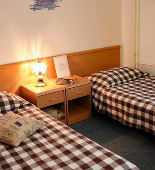 家庭间, Veli Jože