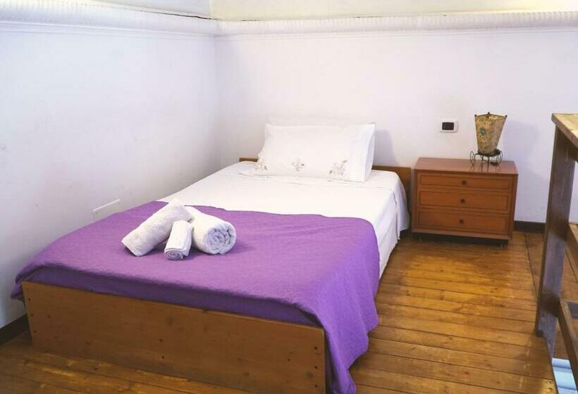 标准间, Appartamento Taranto