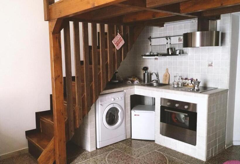 标准间, Appartamento Taranto