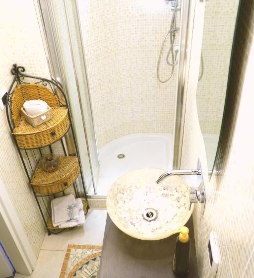 标准间, Appartamento Taranto