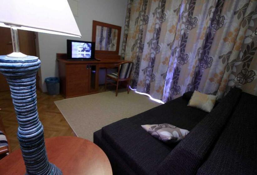 套房, Dorijini Dvori