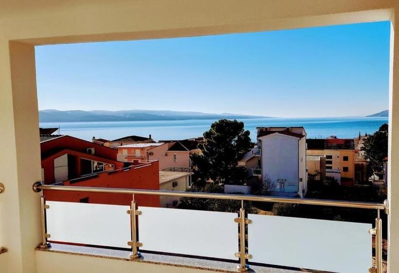 带1个卧室的带海景的公寓, Dorijini Dvori