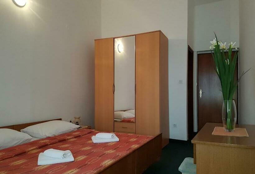 스탠다드 발코니 룸, Bed And Breakfast Miramar