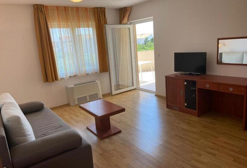 套房, Bed & Breakfast Jugo