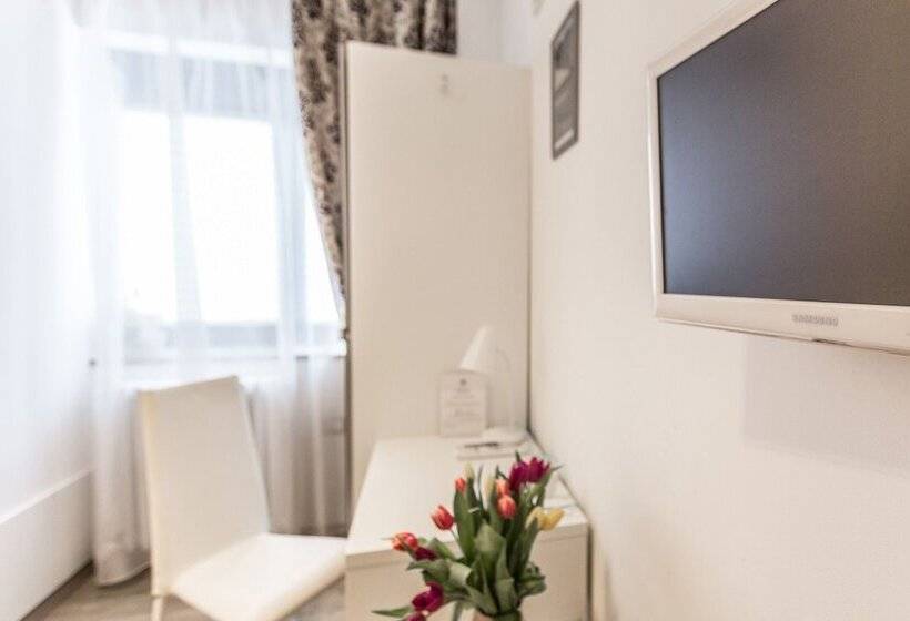اتاق استاندارد یک نفره, Central City Rooms
