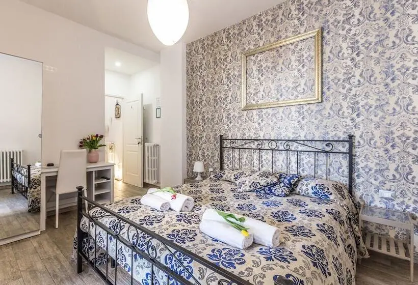 اتاق استاندارد سه نفره, Central City Rooms