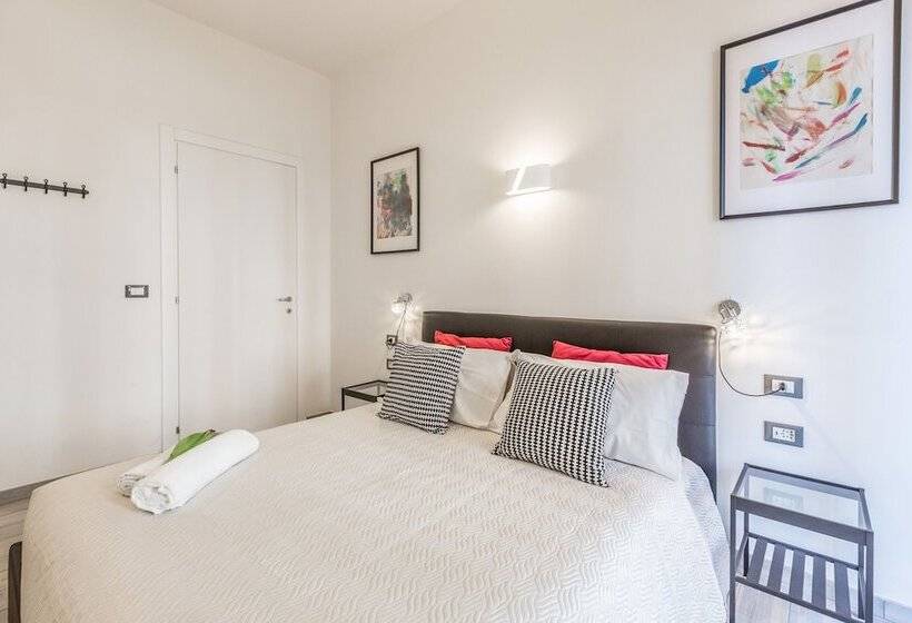 اتاق لوکس, Central City Rooms