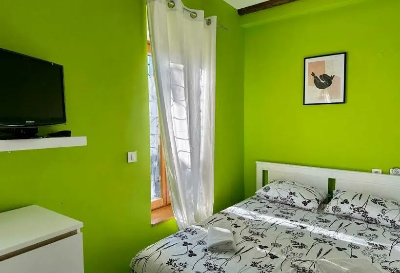اتاق استاندارد, Das Hostel Rijeka