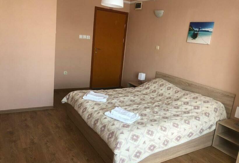 スタンダードルーム, Family Hotel Saint Peter