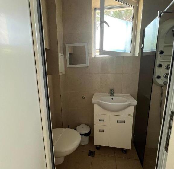 プールの見える１ベッドルームアパートメント, Family Hotel Saint Peter