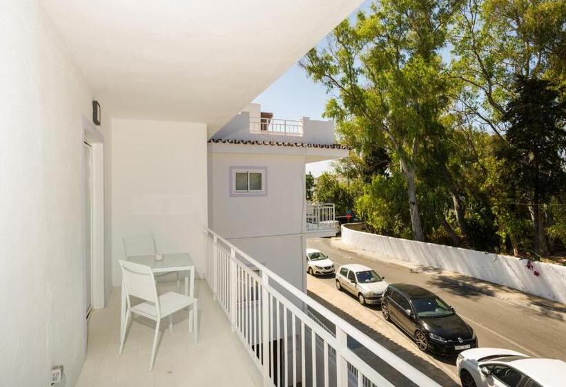 Standard-huone Terassi, Bluebelle Marbella