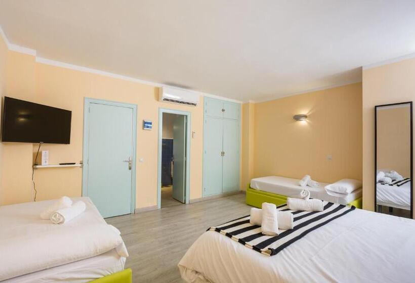 Perhehuone, Bluebelle Marbella