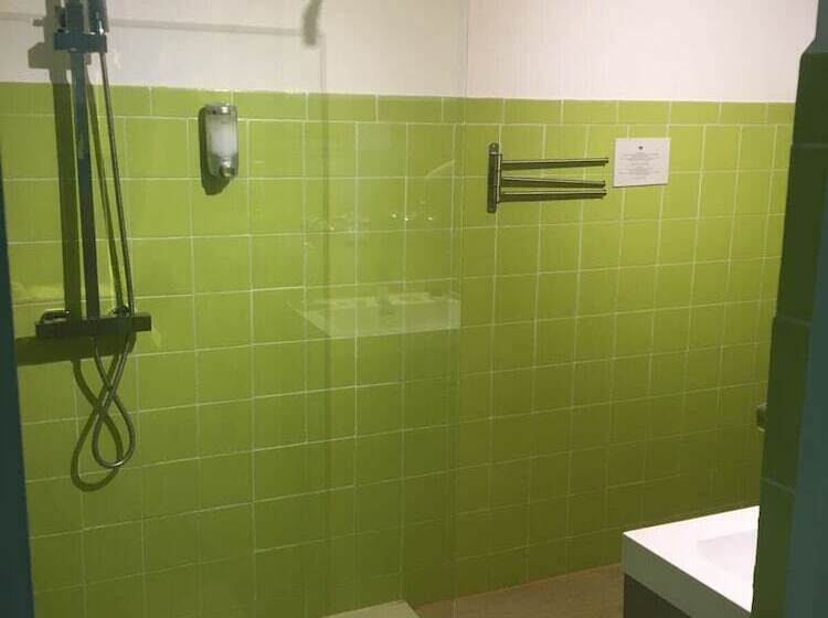 Standard Kolmen Hengen Huone, Bluebelle Marbella