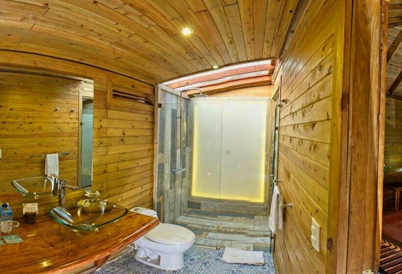 スタンダードバンガロー, Isla Del Encanto