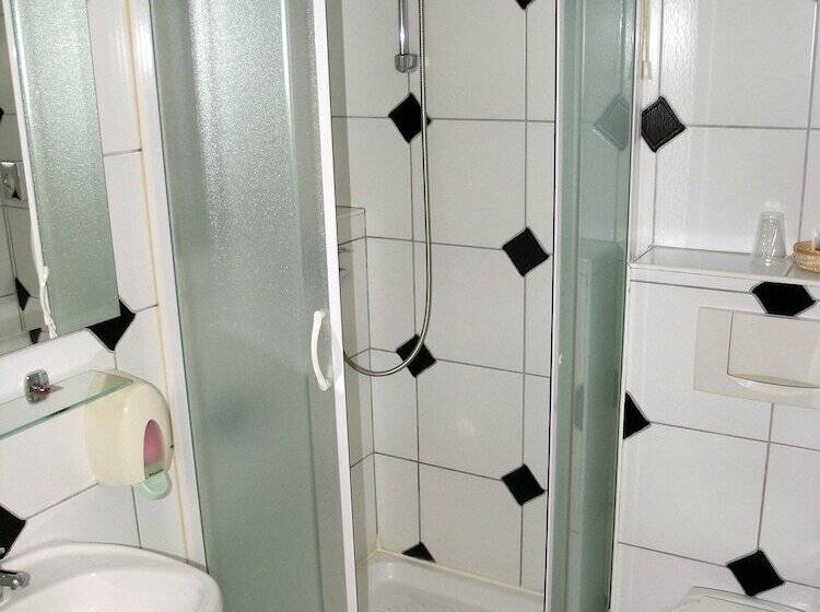 经济房, Kralj Tomislav