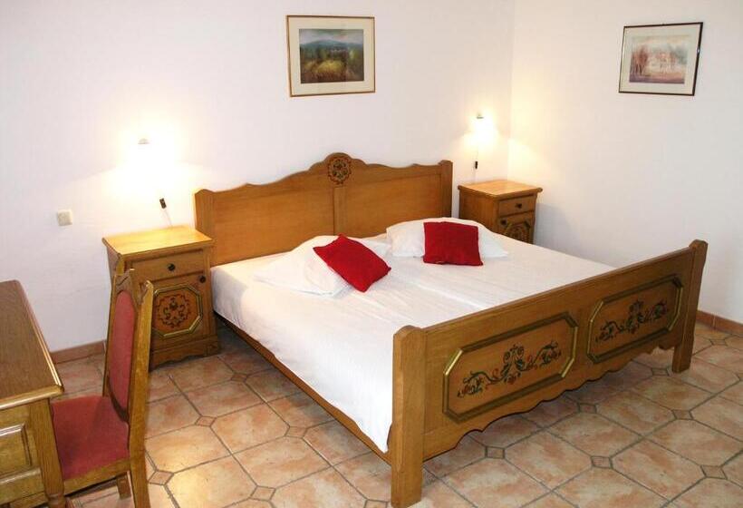 标准间, Kralj Tomislav