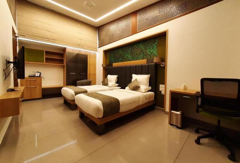 Люкс Вид на Сад, Lago Leisure Resort & Spa