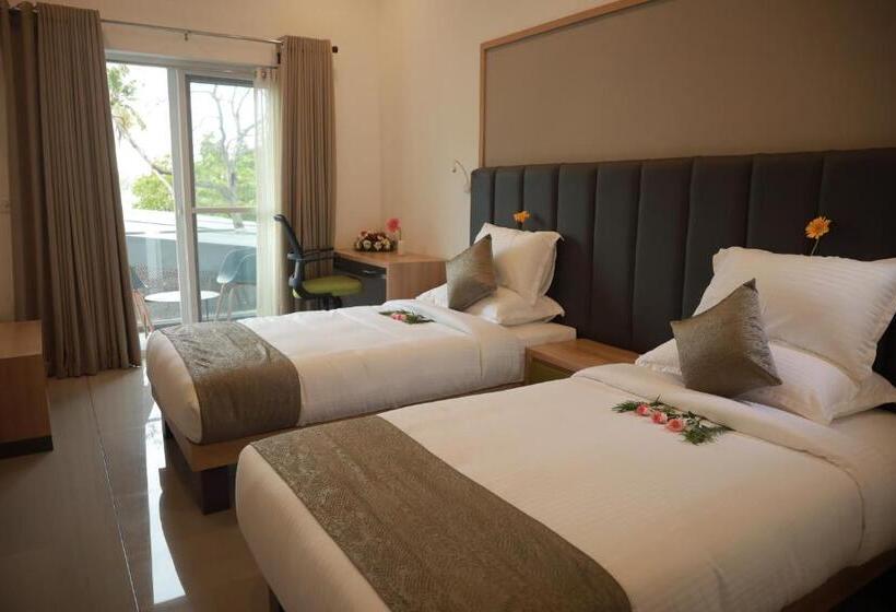 Номер Deluxe с Балконом, Lago Leisure Resort & Spa