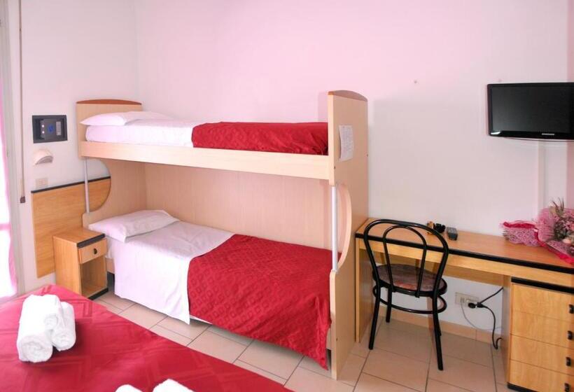 Family Room, Levante