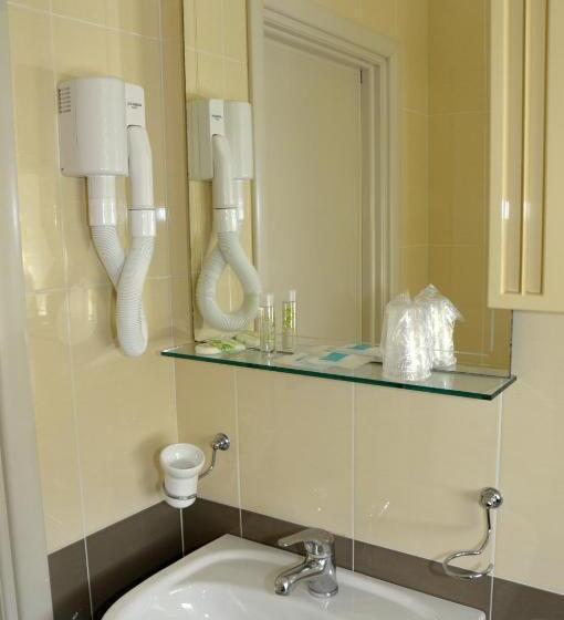 Habitació Economy Individual, Levante