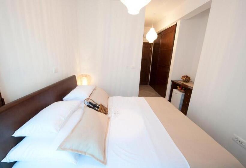 اتاق استاندارد, Love Live