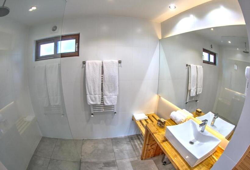 اتاق استاندارد با وان آب گرم, Ruka Lobos