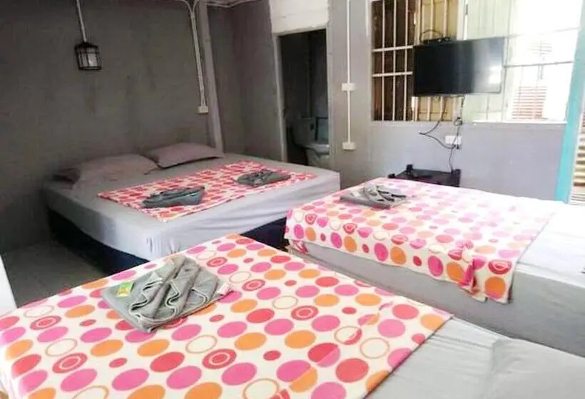 家族用バンガロー, Tuk Tuk Guesthouse