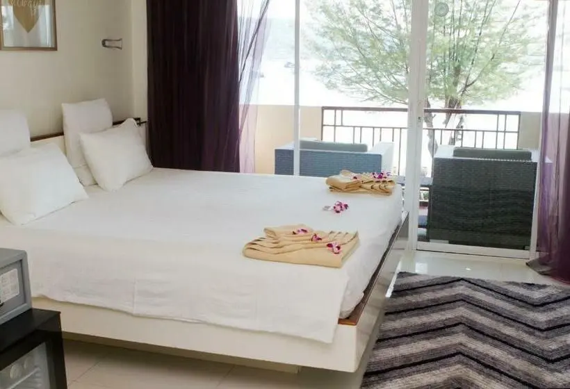 オーシャンビュースタンダードルーム, Mama Beach Residence   Adults Only