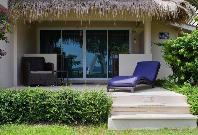 海の見えるコンフォートルーム, Mama Beach Residence Adults Only