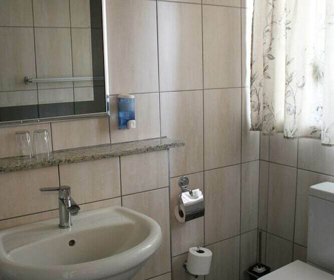 Familiekamer, Omaruru Guesthouse