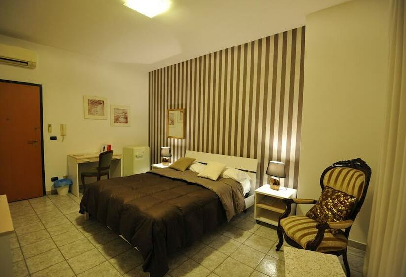 标准间带阳台, Quarantadue Quindici