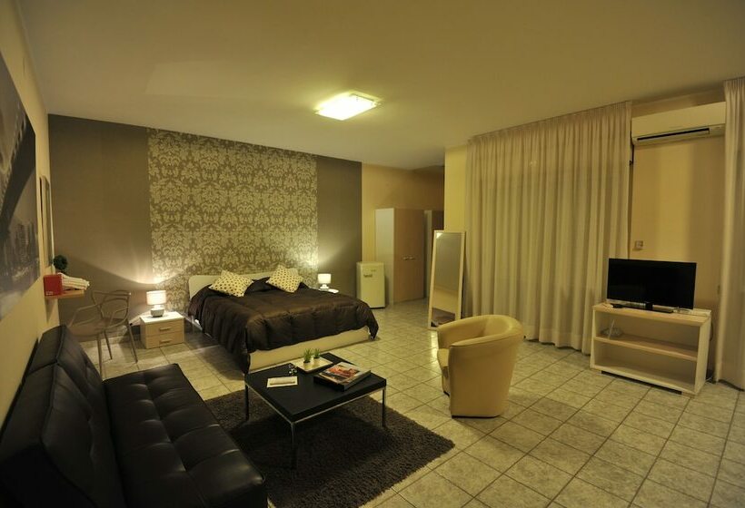 标准间带阳台, Quarantadue Quindici