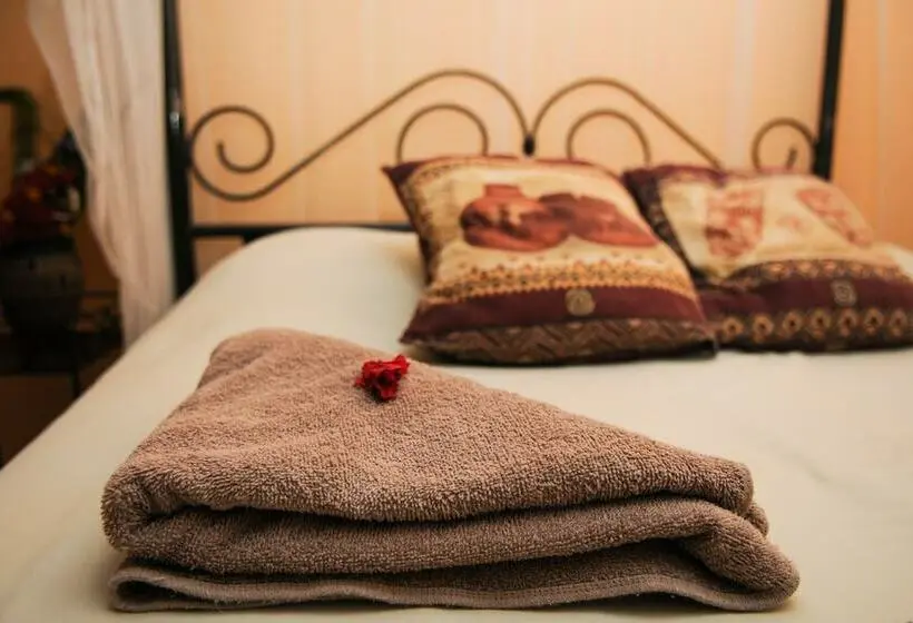 اتاق استاندارد سه نفره, Zig Zag Town Lodge   Hostel