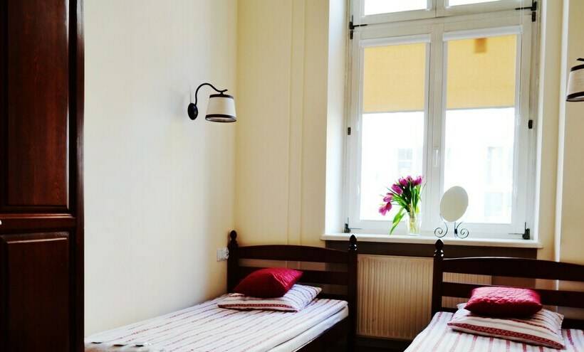 غرفة قياسية, Puffa Lux