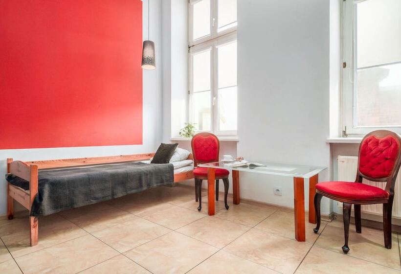 غرفة بريميوم رباعية, Puffa Lux