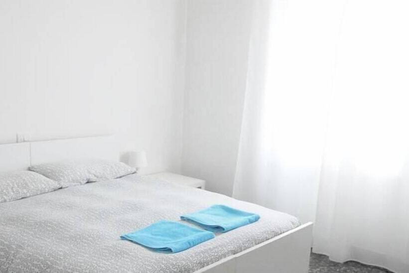 バス共有のスタンダードルーム, La Pergola