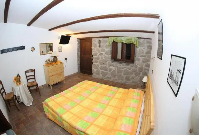 Economy-huone, Agriturismo Monte Due Torri