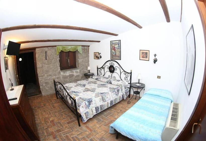 이코노미 룸, Agriturismo Monte Due Torri