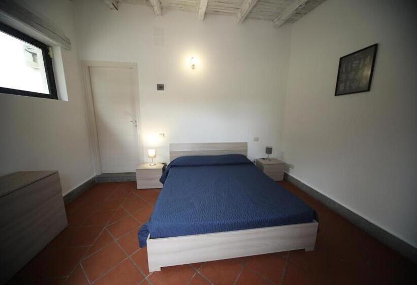 디럭스 트리플 룸, Agriturismo Monte Due Torri