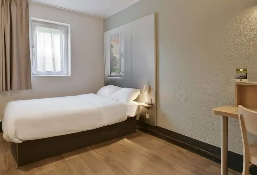 身障者適用スタンダードルーム, B&b Hotel Le Mans Nord 1