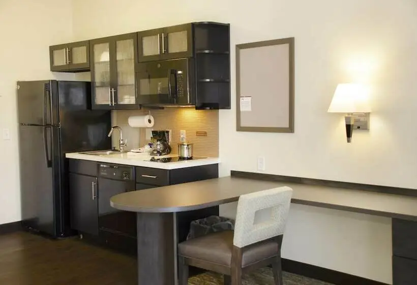 スタンダードスタジオ, Candlewood Suites Lancaster West, An Ihg