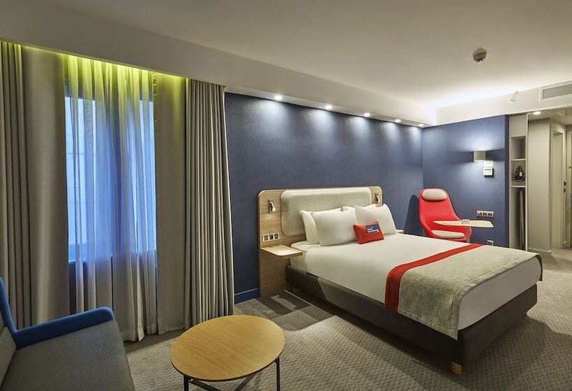 Pokój Standard, Holiday Inn Express   Istanbul   Atakoy Metro, An Ihg