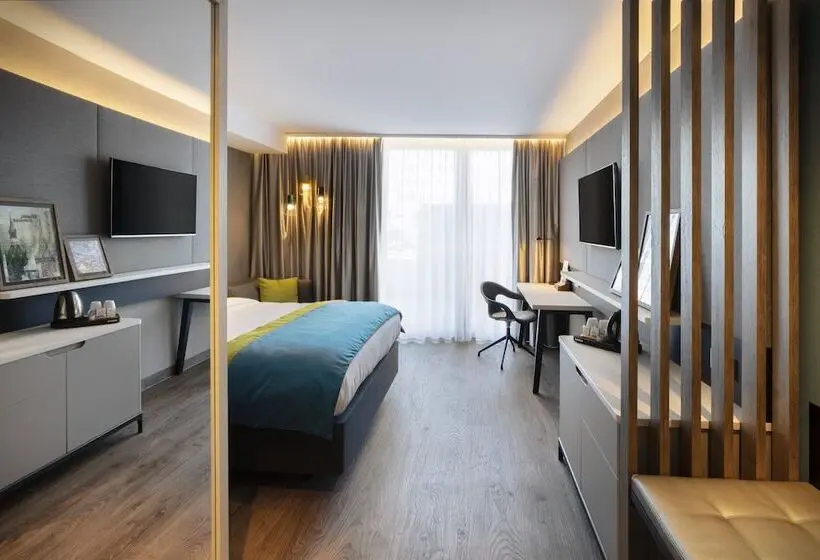ダブルベッドスタンダードルーム, Holiday Inn   Villingen   Schwenningen, An Ihg